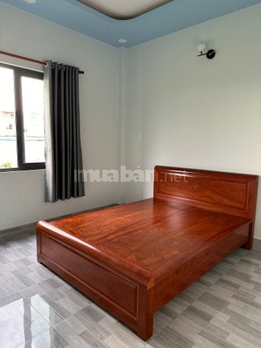Nhà mặt tiền có full nội thất 