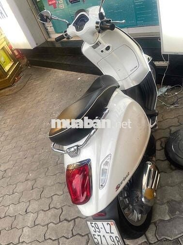 nhà nhỏ mà xe thì nhiều không có chỗ để