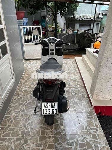 Xe lướt 08-24