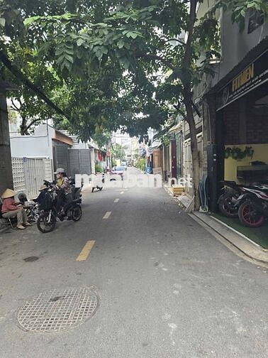 căn góc mặt tiền Cao Văn Ngọc - phú trung tân phú