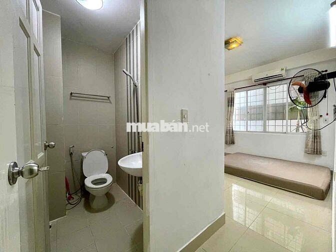 PASS PHÒNG ĐẸP LÊ VĂN SỸ  - VỊ TRÍ ĐỈNH - CỬA SỔ LỚN - FULL NỘI THẤT