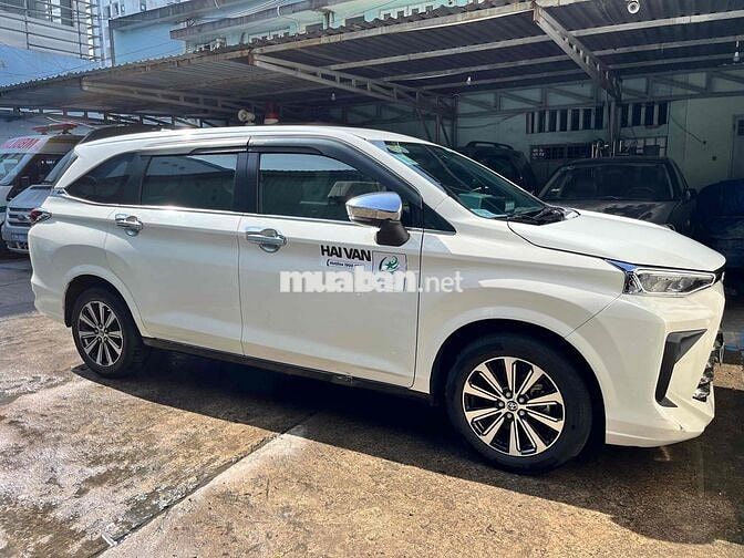 Toyota Avanza Premio 2022 CVT - 130000 km