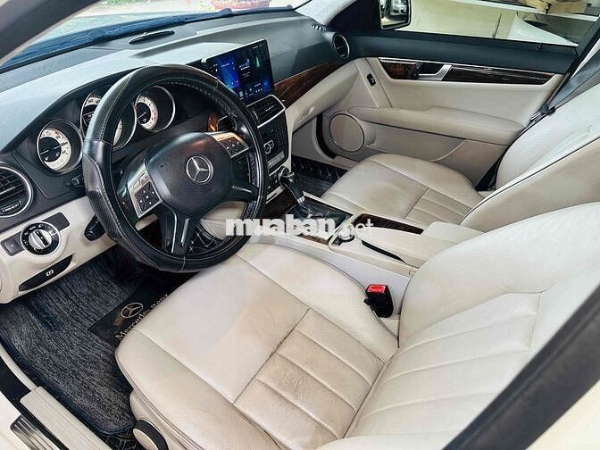Mercedes Benz C Class 2012 C250 - 145215 km
