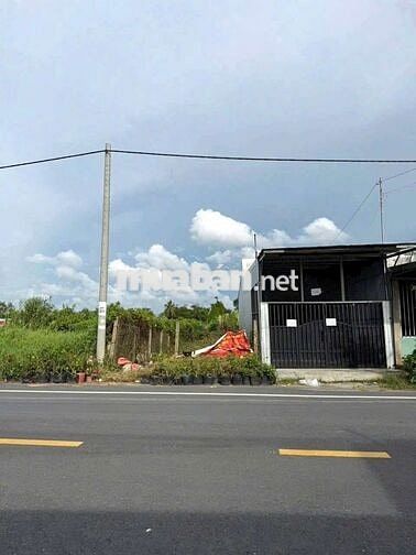 CHỦ GƯI BÁN NỀN MẶT TIỀN NGUYỄN CHÍ THANH CÁCH ĐƯỜNG 91B CHỈ 100M