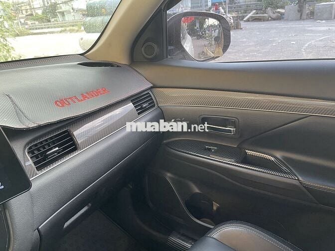 Mitsubishi Outlander 2020 2.0 CVT Premium - 7300