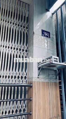 Nhà ở 1 Trệt, 1Lững tại Châu Đốc An Giang