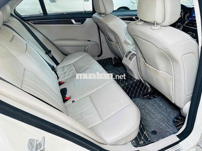 Mercedes Benz C Class 2012 C250 - 145215 km