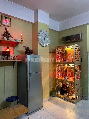 Cchính chủ cần bán căn hộ 44 Nguyễn Biểu Q.5 - giá tốt nhất khu q5