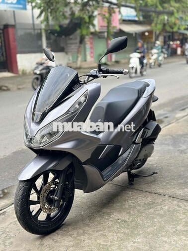 HONDA PCX 125 .XE CHÍNH CHỦ CÔNG CHỨNG-CÒN MỚI 95%
