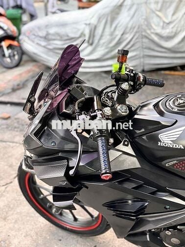 Cần bán Honda CBR150R 2019 ABS Biển SG 9 chủ
