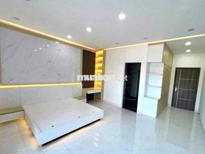 Nhà mới Lý Thái Tổ - Hưng Phú, Cái Răng giá 12 tỷ 700 triệu (T Lượng)