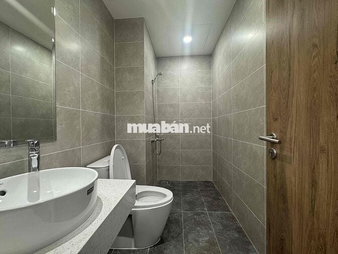 Ngộp bán gấp căn hộ chung cư The Maison Phường Phú Thọ Thủ Dầu Bình Dư
