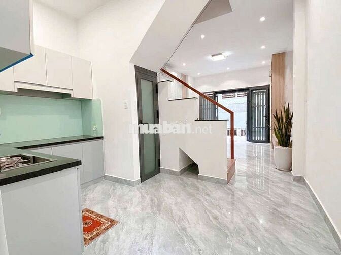 NHÀ ĐẸP 35M² – 4 TẦNG – 3PN – HXH SÁT MT THÍCH QUẢNG ĐỨC  – NHỈNH 6 TỶ