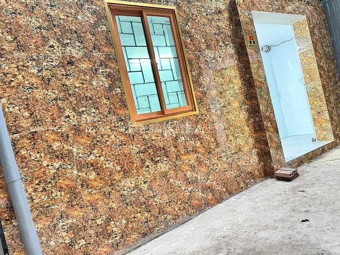 Chính chủ cho thuê nhà mới sửa lại 2 tầng, nhà ngách 116 Quan Thổ 1