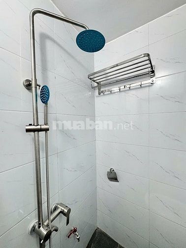 Chính chủ cho thuê nhà mới sửa lại 2 tầng, nhà ngách 116 Quan Thổ 1