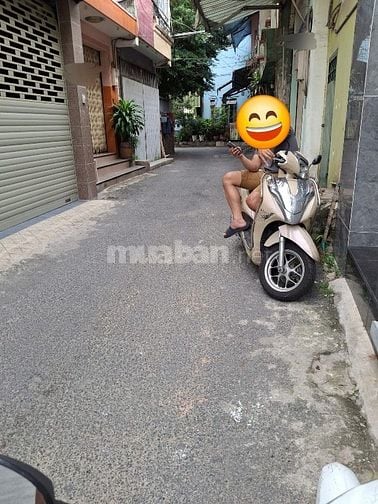 Gấp! Cần bán nhà 1trệt 2 lầu HXH Hoàng Việt,TB giá 2tỷ950/55,4m2. SHR
