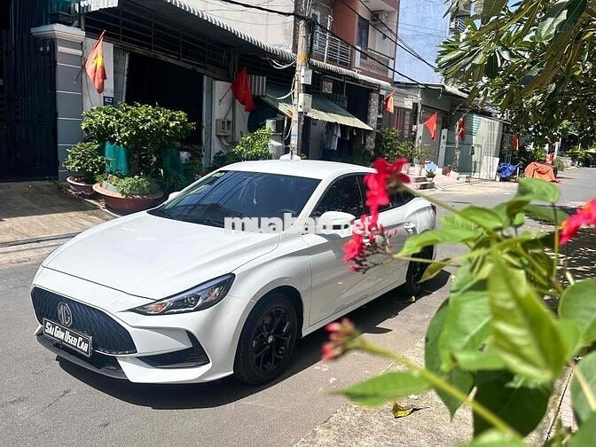 MG MG5 2024 - 14900 km
