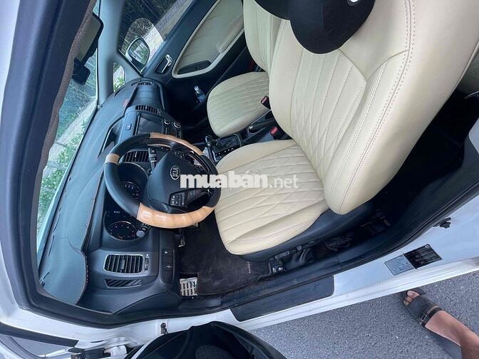 Kia Cerato 2017 2.0- 88000 km