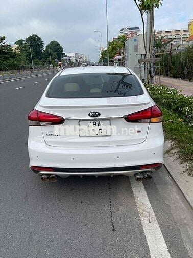 Kia Cerato 2017 2.0- 88000 km