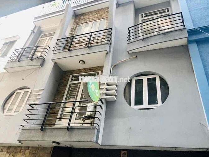 Cần bán gấp căn 1trệt 2 lầu tại đg Phạm Văn Hai, Q. Tân Bình
