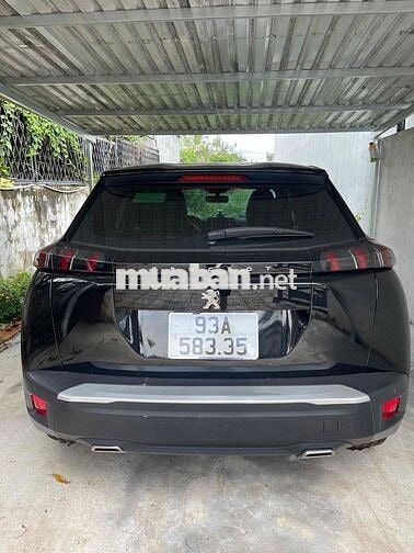 Peugeot 2008 2022 Active 1.2 AT - 49000 km
