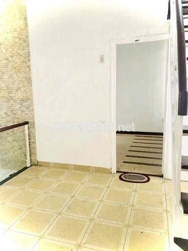 Cần bán gấp căn 1trệt 2 lầu tại đg Phạm Văn Hai, Q. Tân Bình