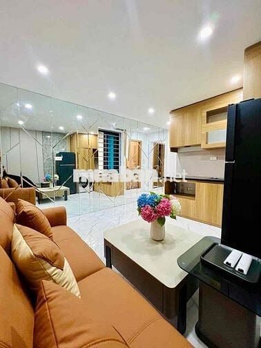 Bán nhà tập thể phố Phương Mai nhà đẹp 2 thoáng ở ngay 70m tầng 5 giá
