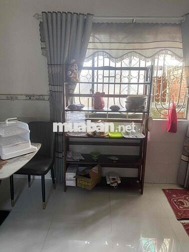 nhà ngay trung tâm ngang 8m dài 15,5m