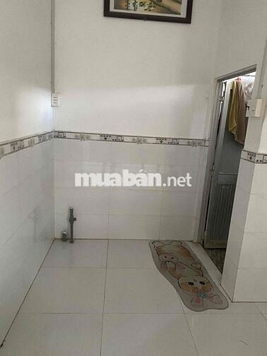 nhà ngay trung tâm ngang 8m dài 15,5m