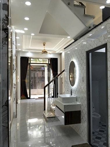 ⭐️Nhà 1 lầu đẹp CAO CẤP hẻm xe hơi Huỳnh Văn Nghệ, P15, Q.Tân Bình.