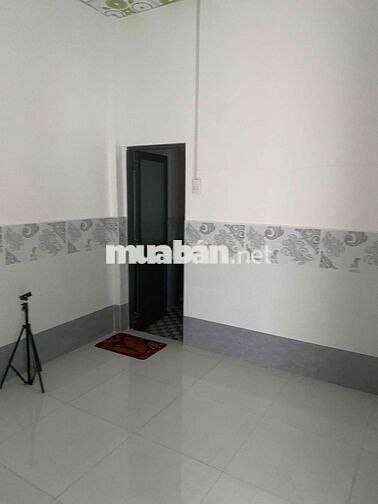 nhà ngay trung tâm ngang 8m dài 15,5m