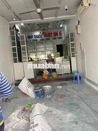 Nhà MT 3 lầu mởi cho thuê nguyên căn ngay Q6