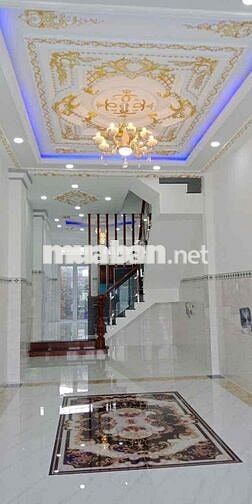 Nhà MT 3 lầu mởi cho thuê nguyên căn ngay Q6
