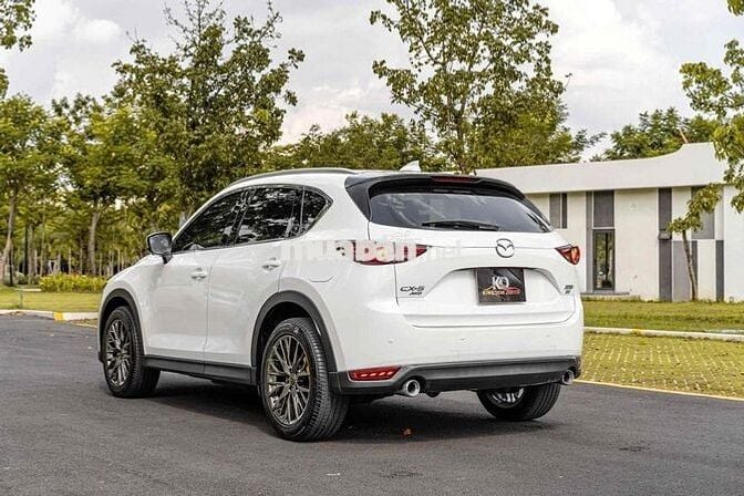 Mazda CX5 2.5 Premium Sx 2019 màu trắng sang trọng