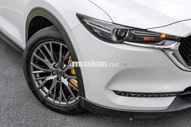 Mazda CX5 2.5 Premium Sx 2019 màu trắng sang trọng