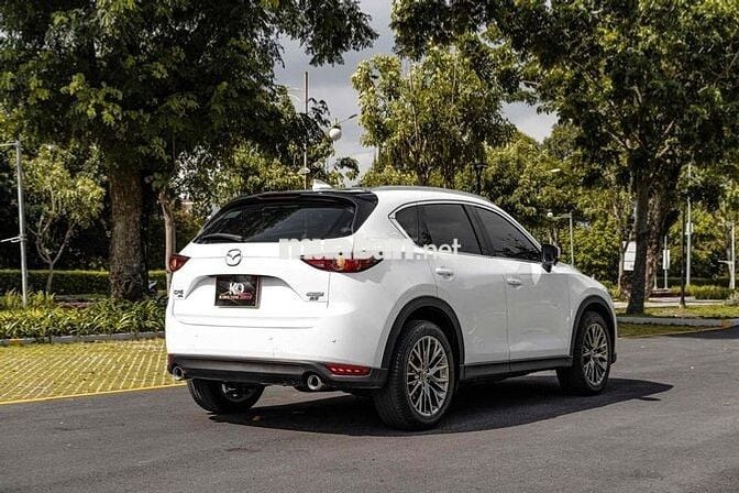 Mazda CX5 2.5 Premium Sx 2019 màu trắng sang trọng