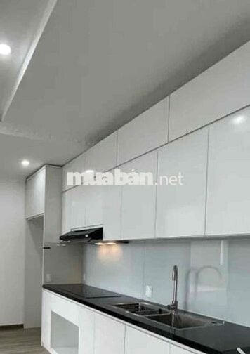 Bán cc Trần Quý kiên :giá :4,9 tỷ