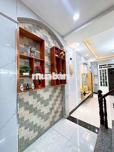 Bán nhà sổ hồng riêng hai lầu..