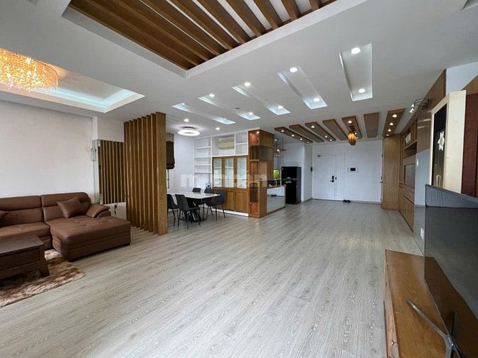 Cho thuê căn hộ Hoàng Tháp, đường 9A KDC Trung Sơn 3PN, giá 18tr