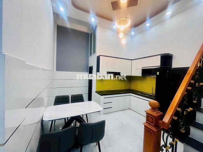 NHÀ MẶT HẺM THÔNG Ô TÔ - GẦN NGÃ TƯ BỐN XÃ, DT: 4m x 13m (52m²). 3tam