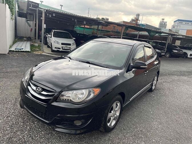 Hyundai Avante 2011 1.6 AT - 124000 km