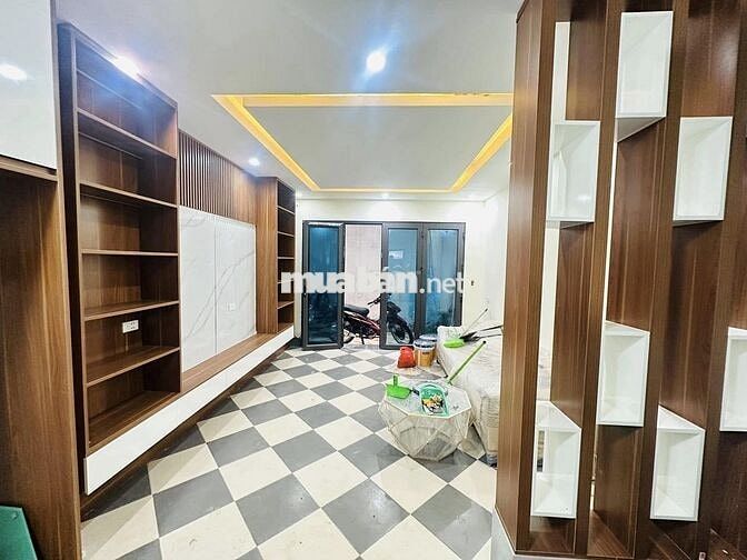 6.3 TỶ-27M2/30M2-5 TẦNG-NGÕ NÔNG THOÁNG-TRẦN KHÁT CHÂN-LÒ ĐÚC-HBT