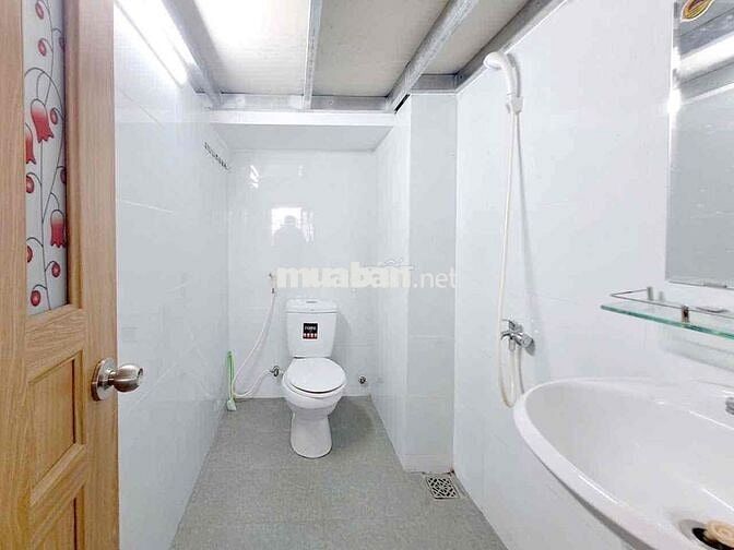 DUPLEX CỬA SỔ TRỜI MÁT RƯỢI - GIÁ SIÊU MỀM - GẦN NTTU