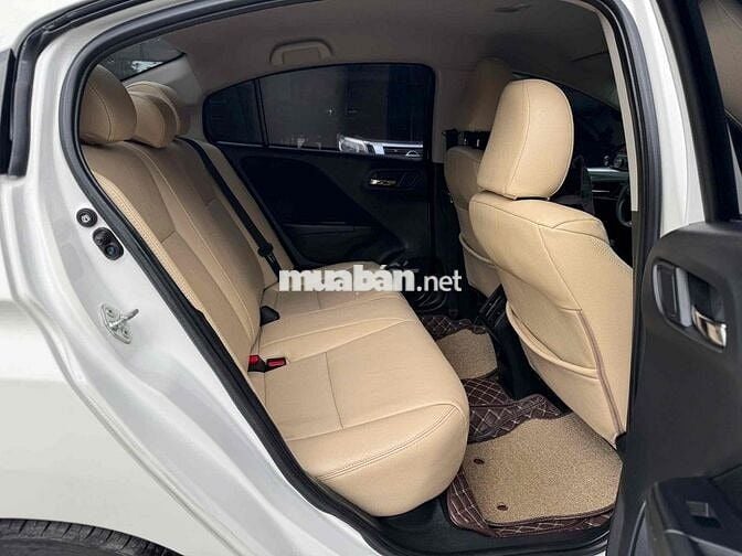 Honda City 2017 1.5 CVT - 7000 km