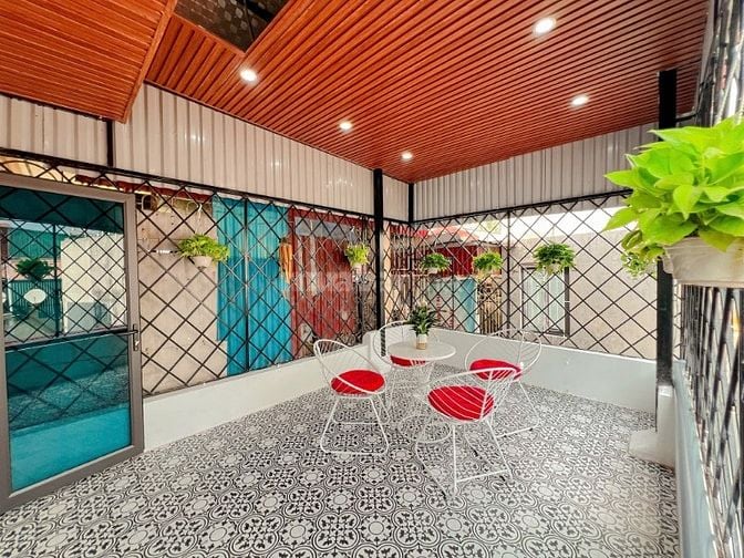 Phú Thượng, DT: 65m2, 6 tầng thang máy - nhà mới đẹp, ô tô đỗ cửa - KD