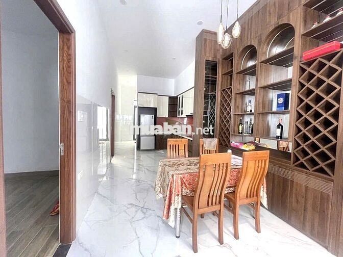 NHÀ CẤP 4 KHU  BẮC NHA TRANG GIÁ 15 TRIỆU/ THÁNG