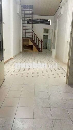 Bán nhà cũ tiện xây theo ý thích