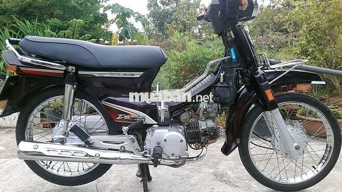 Xe zin từ a tới z máy móc êm chất xe là biết