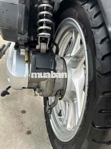 Honda Airblade 125 Fi màu đỏ đen đời 2013 bstp