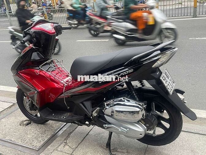Honda air blade FI 2014 mới 90% Bstp chính chủ